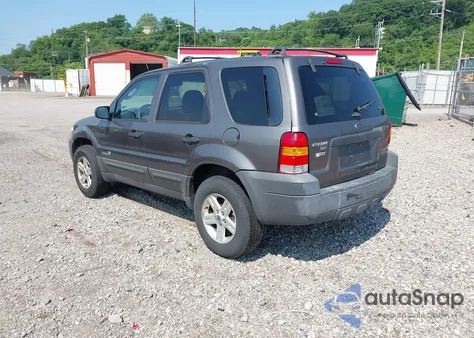 2005 Ford Escape Hybrid from USA, damaged, VIN 1FMYU95H55KD90885
